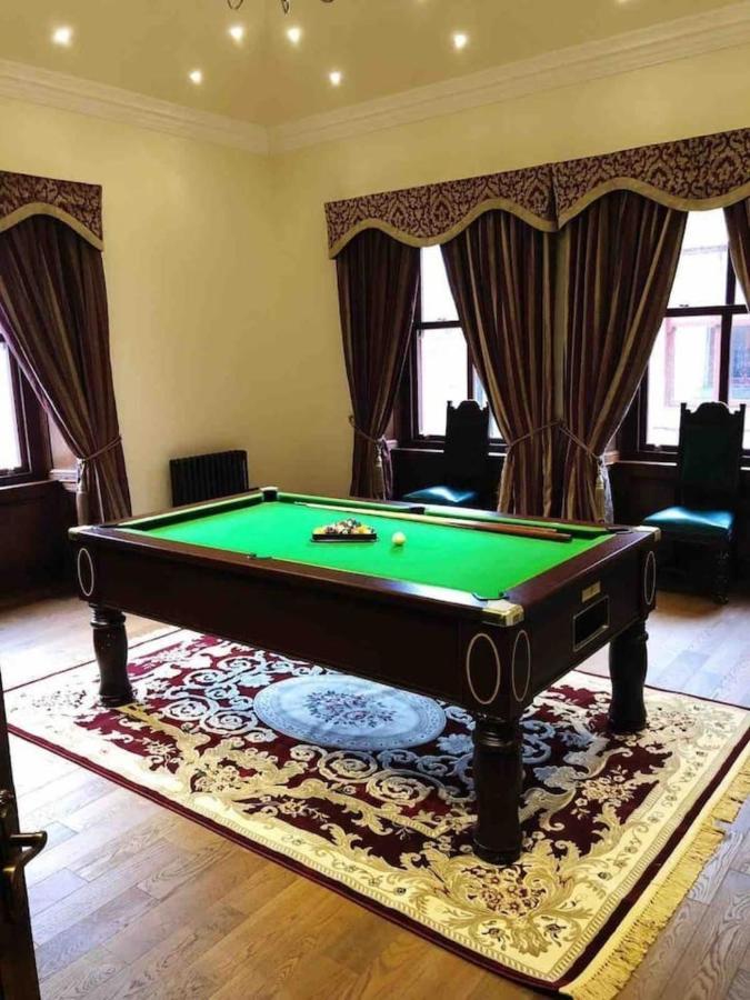 Beautiful 4-Bed Villa In Glasgow Exteriör bild
