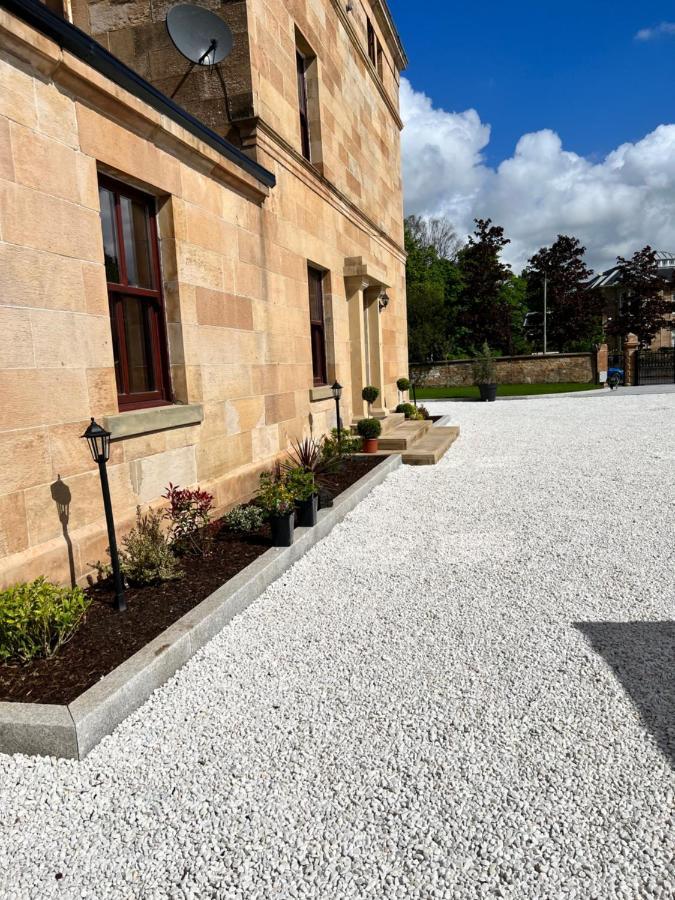 Beautiful 4-Bed Villa In Glasgow Exteriör bild